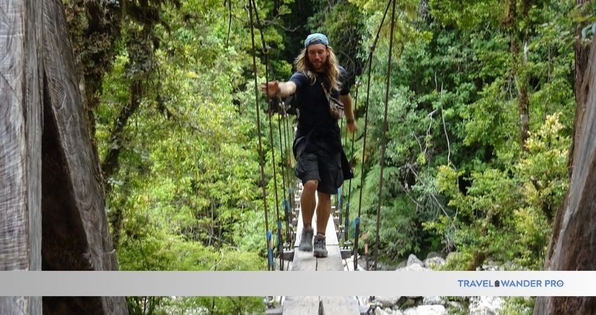 Read more about the article Life Lessons Learned from Traveling: Transformative Insights Revealed