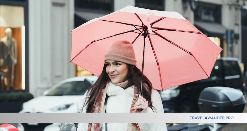 how to choose an umbrella for travel