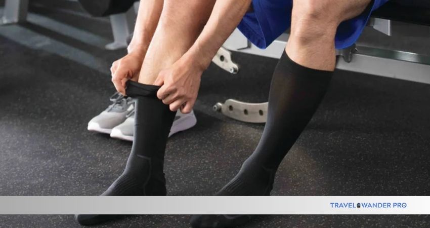 You are currently viewing What Are Compression Socks And Do You Need Them?